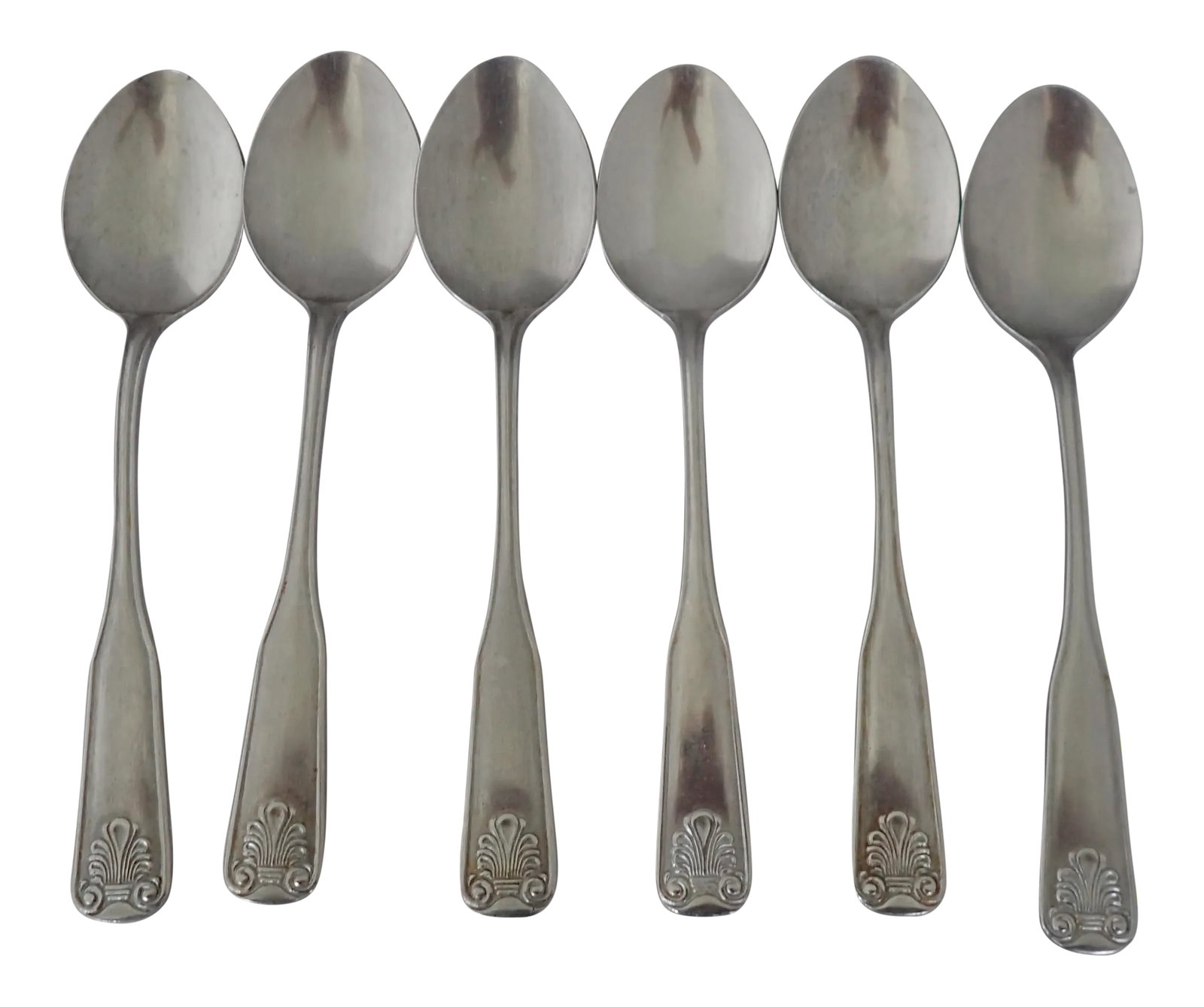 Shell Design Stainless Steel Tea/Dessert Spoons S/6: Vintage Rare With Shell Design Stainless Steel Set Of Six Tea/Dessert Spoons, Makers Mark Reads " Supreme Cutler Stainless Japan" Some Wear , In Very Good Vintage Condition. Condition: Alterations:
