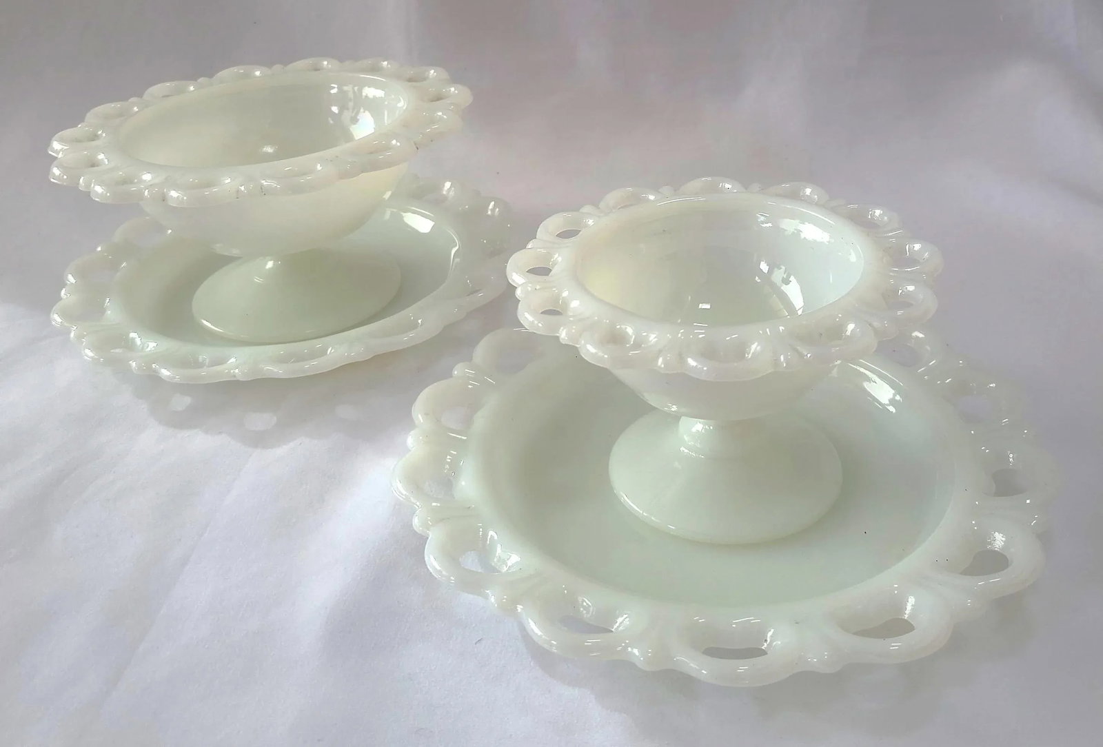 1950s Anchor Hocking Old Colony Milk Glass Salad Plates & Compote Set- 4 Pieces - 6