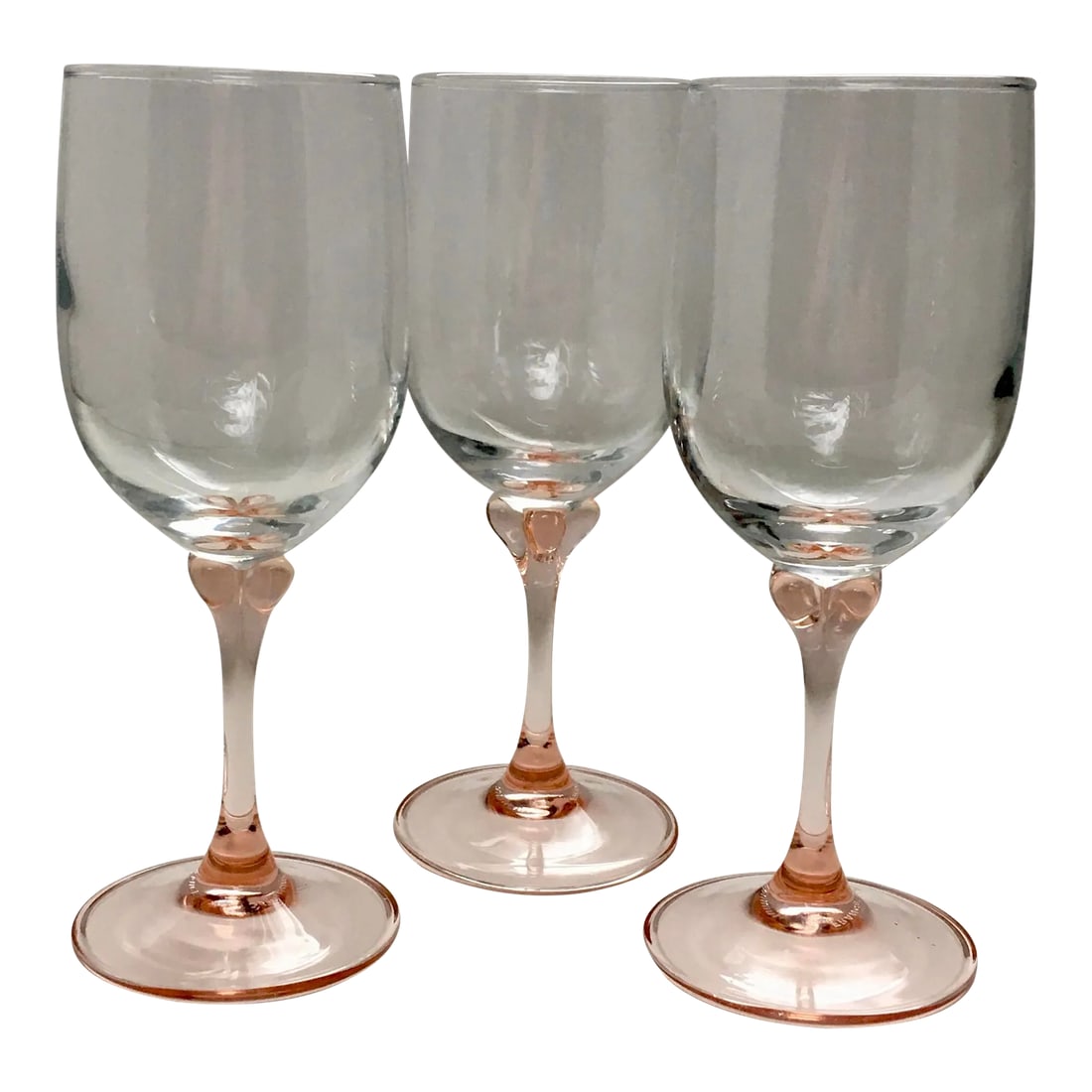 1970s Luminarc Peach Stemmed Wine Glasses-Set of 3: A beautiful trio of pastel stemmed wine glasses in a simple elegant design. Ships within 1-2 days using USPS. All items packed with care. Please contact us with any questions. Arrives within 2-5