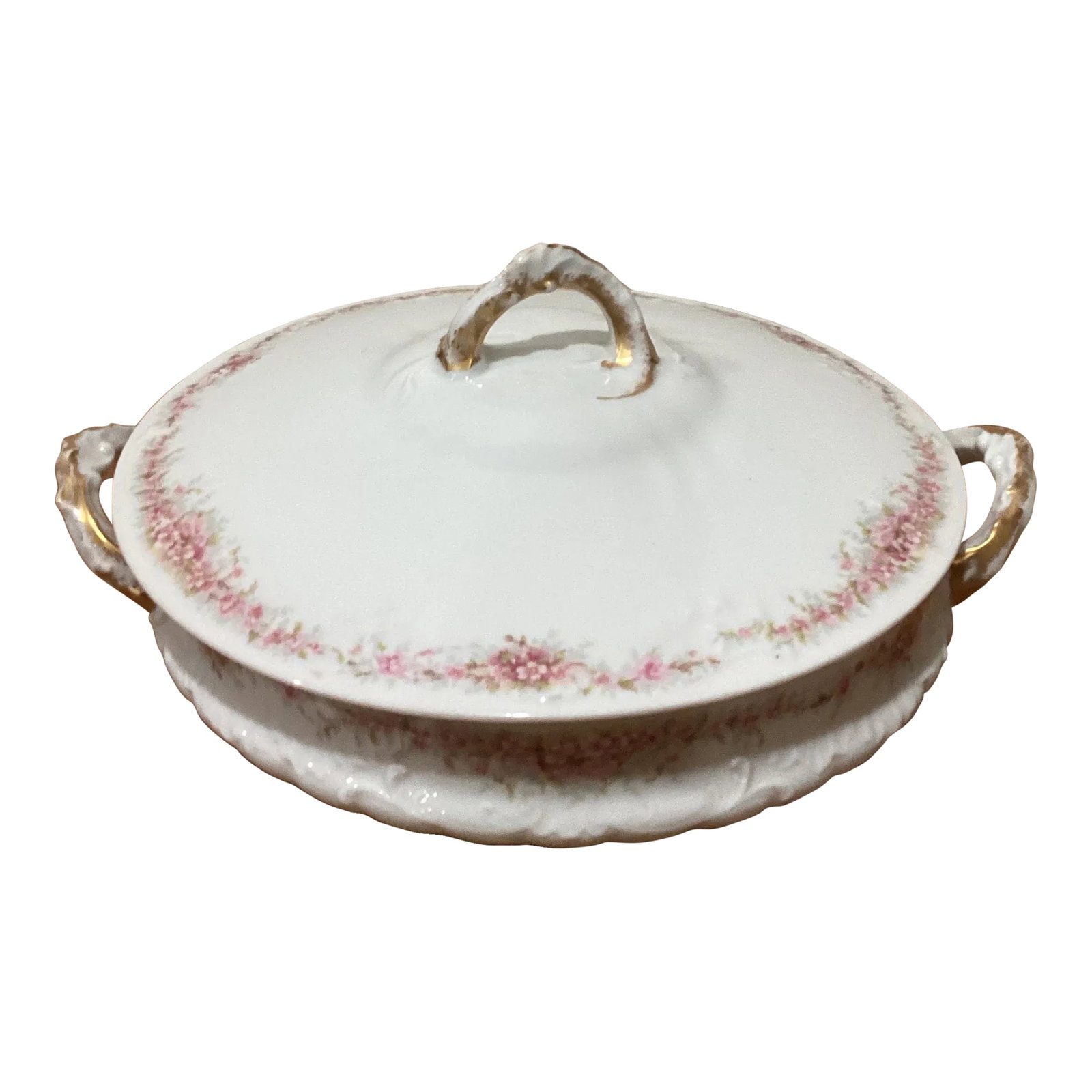 Antique Htf Theodore Haviland Limoges France Covered Serving Dish with Gold Accents: Antique HTF Theodore Haviland Limoges France Round Covered Casserole Vegetable Serving Dish 10". Condition: Alterations: Original Condition Unaltered Imperfections: Some Imperfections Condition Notes:
