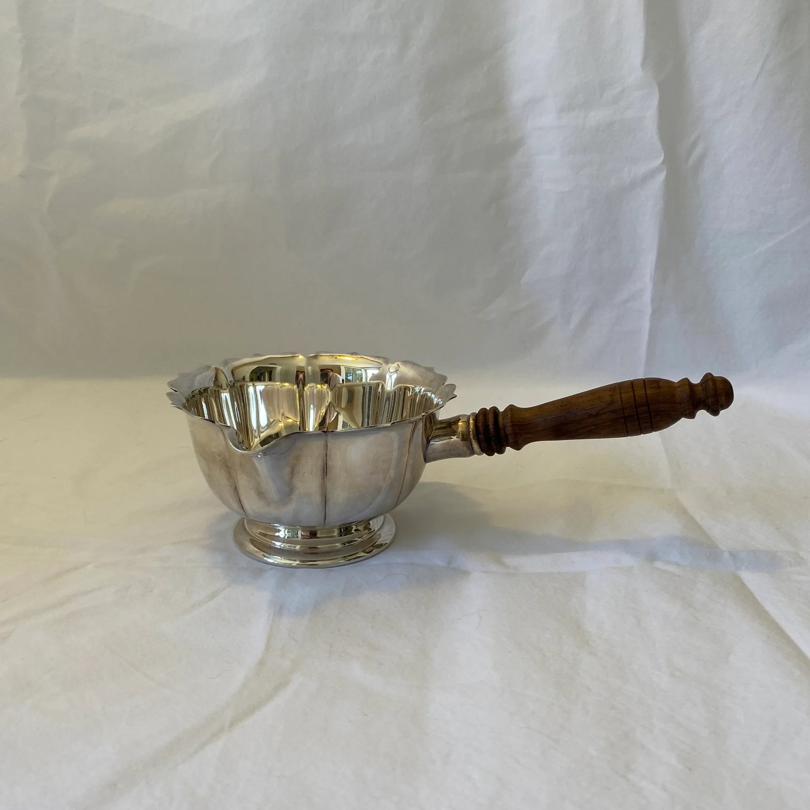 Vintage Silver Plate Sauce Bowl With Spout and Wooden Handle - 10