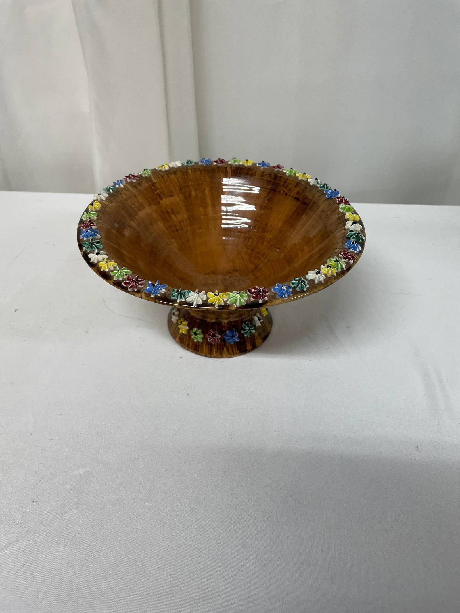 1980s Elbee Hand Painted Italian Pottery Bowl Trimmed in Raised Colorful Flowers - 6