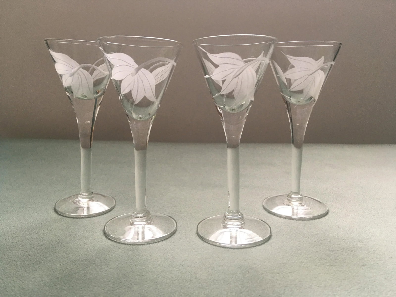 Late 20th Century Floral Frosted Glass Liqueur Glasses- Set of 4 - 13