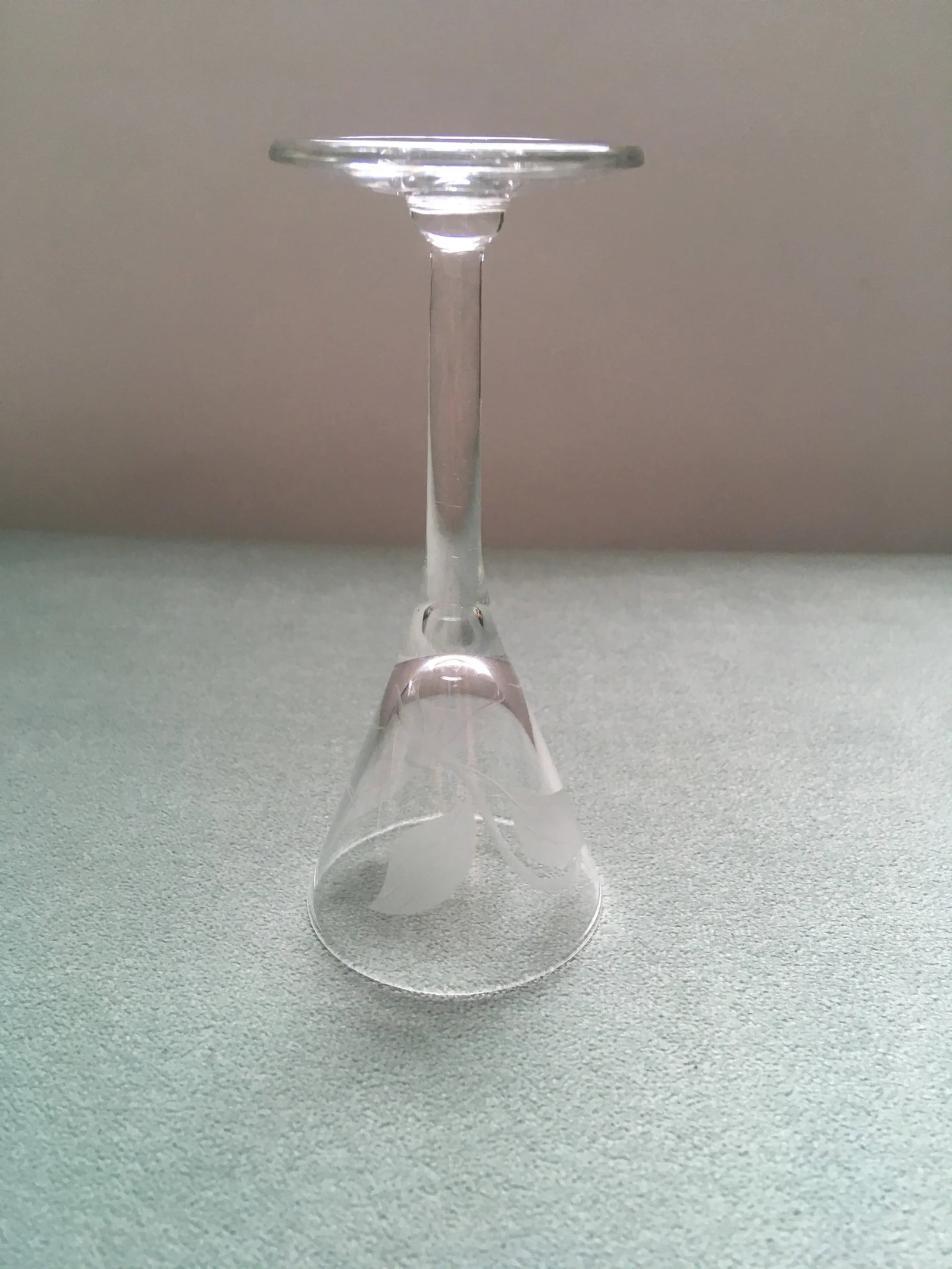 Late 20th Century Floral Frosted Glass Liqueur Glasses- Set of 4 - 4
