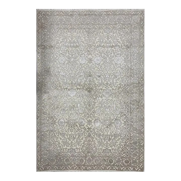 2010s Handwoven Persian Tabriz Style Area Rug 4'1'' X 6'3'': ACTUAL SIZE: 4'1'' x 6'3'' PRIMARY COLOR: Cream / White AGE: New ORIGIN: India MATERIALS: Wool & Silk FOUNDATION: Cotton PRODUCTION: Handwoven, Knotted Pile CONDITION: Excellent Condition: