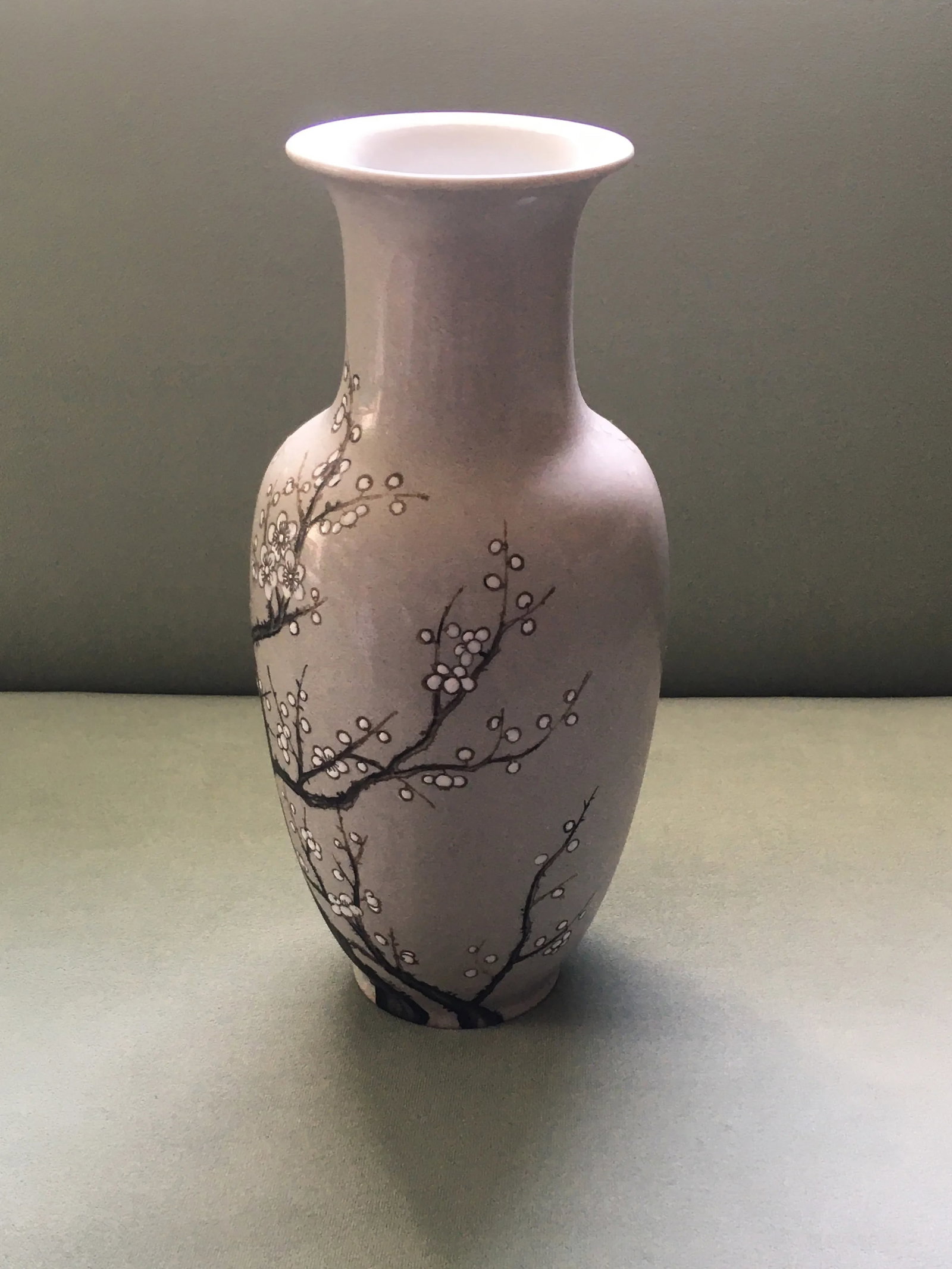 Vintage Mid 20th Century Nora Fenton Gray Cherry Blossom Ceramic Vase - 4