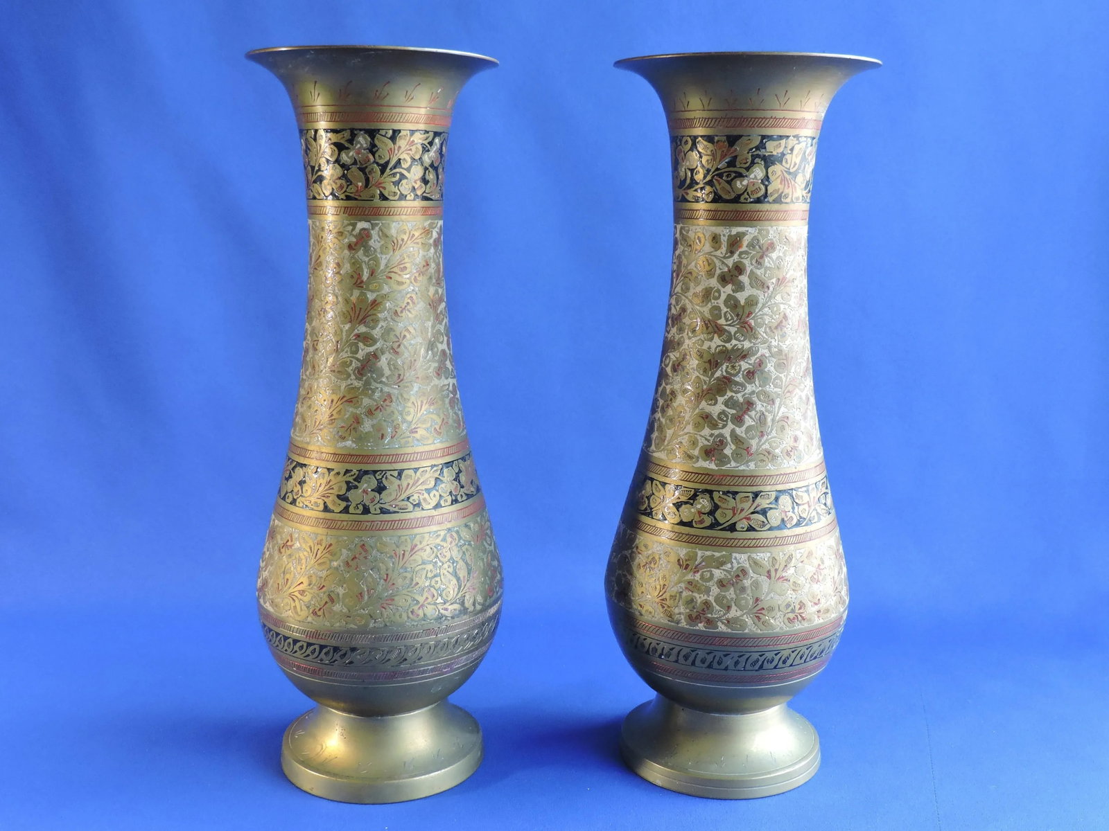 Vintage 1950s Hand Etched Black Lacquered Floral Engraved Brass Vases Made in India - a Pair - 12