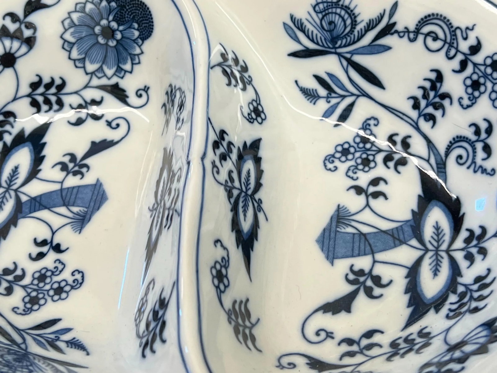 1970s Blue Danube Divided Vegetable Serving Bowl - 8