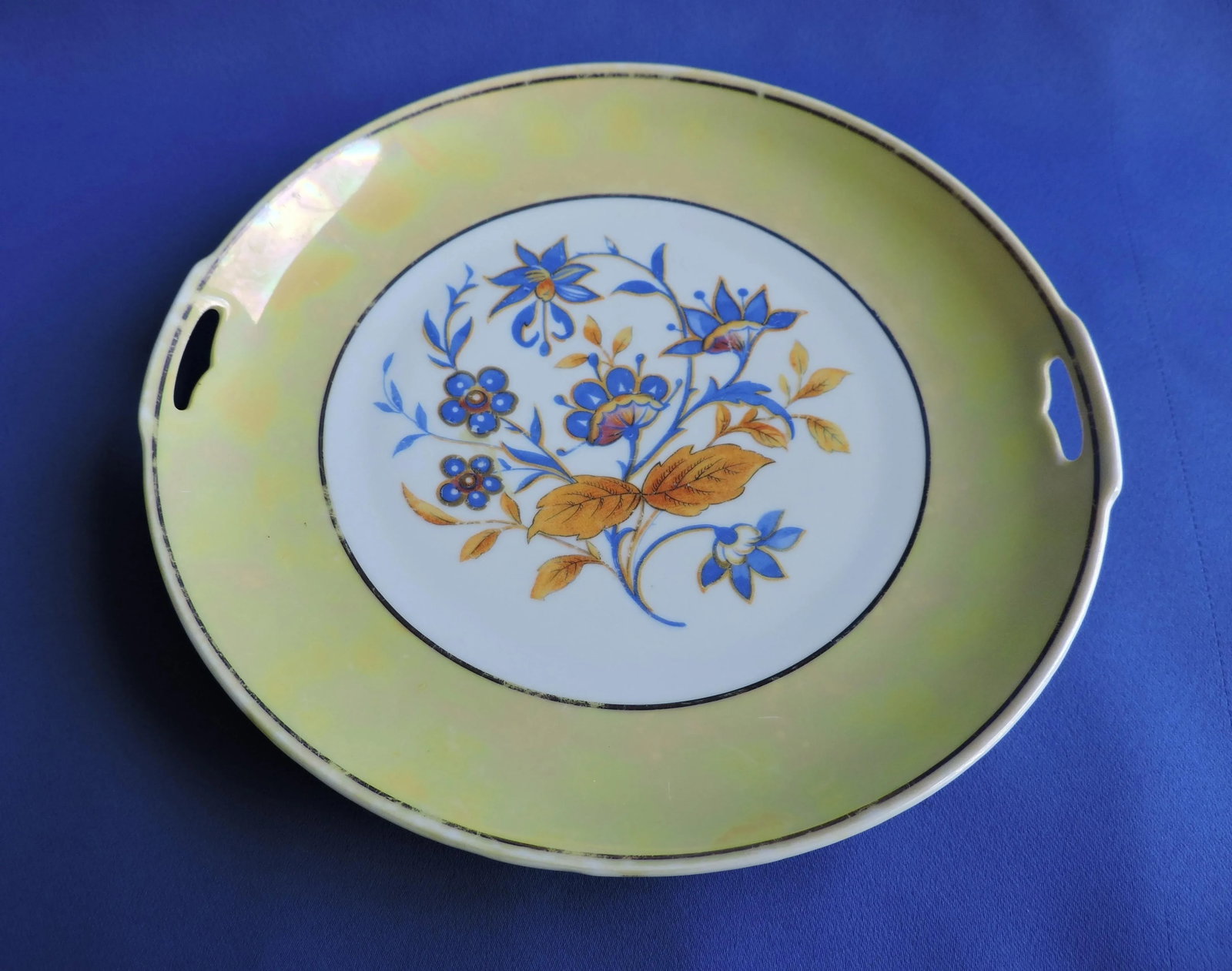1930's German Bavarian Celebrate Porcelain Yellow Lusterware Handled Dish - 8