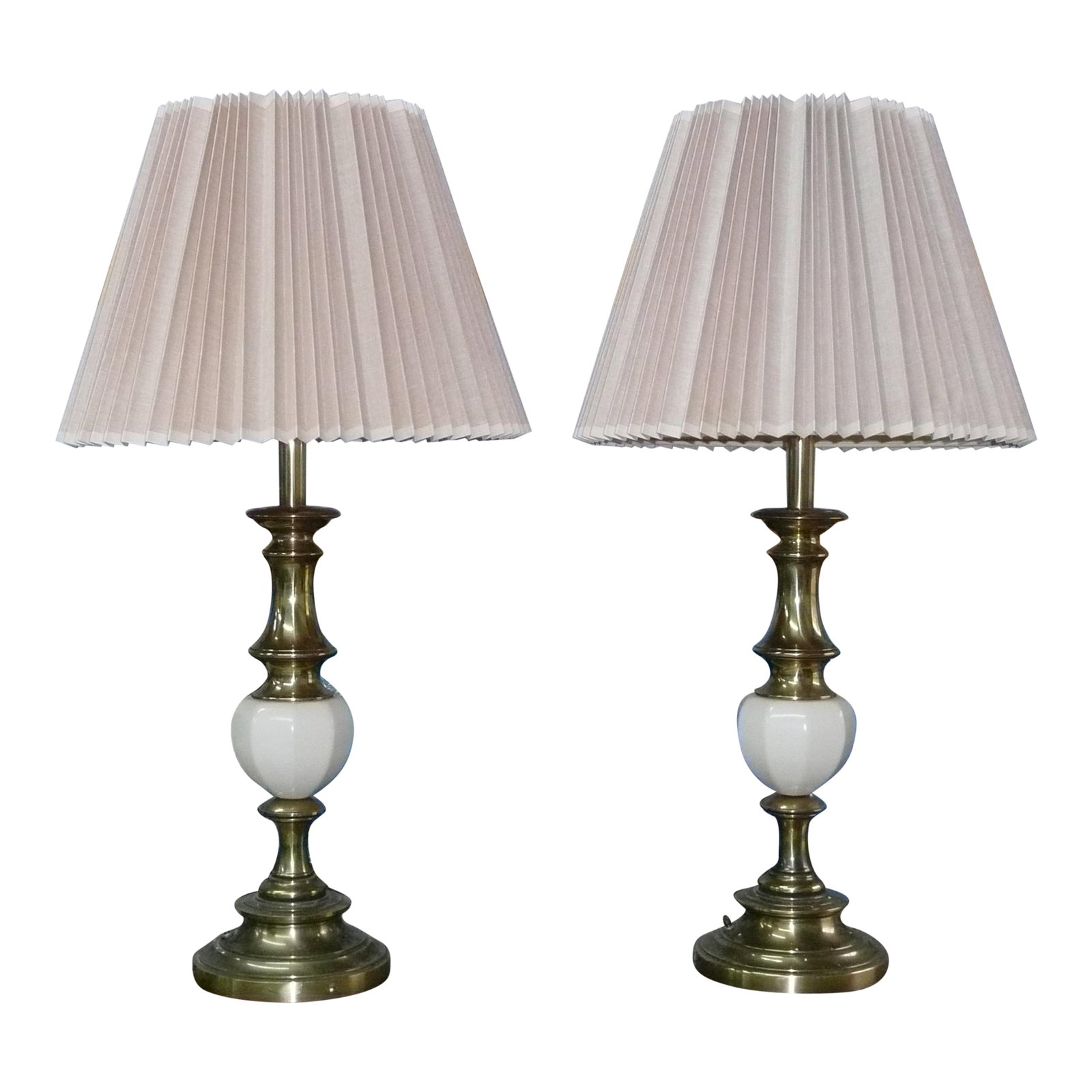 Vintage 1980s Stiffel Table Lamps - a Pair: 1980s vintage Stiffel lamp. Early American design solid brass lamp with Lenox porcelain accents. The base is 7 inches in diameter and the lamp height is 31 inches. The lamps are in great condition
