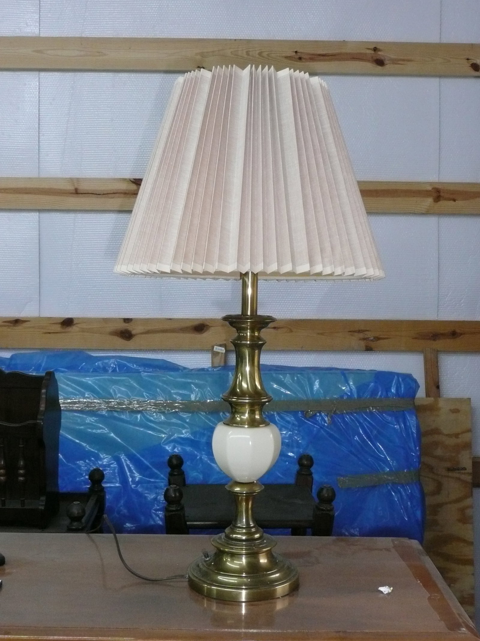 Vintage 1980s Stiffel Table Lamps - a Pair - 4