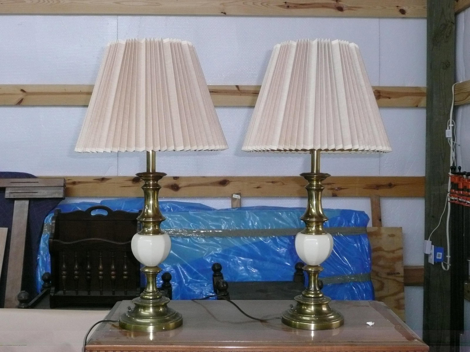 Vintage 1980s Stiffel Table Lamps - a Pair - 5