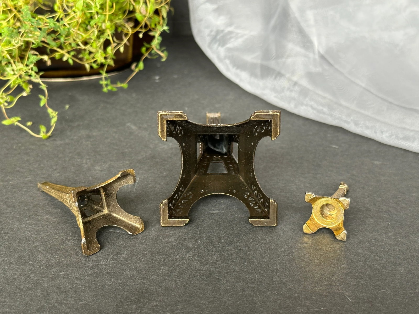 Eiffel Tower Architectural Monument Model Set of 3 - 11