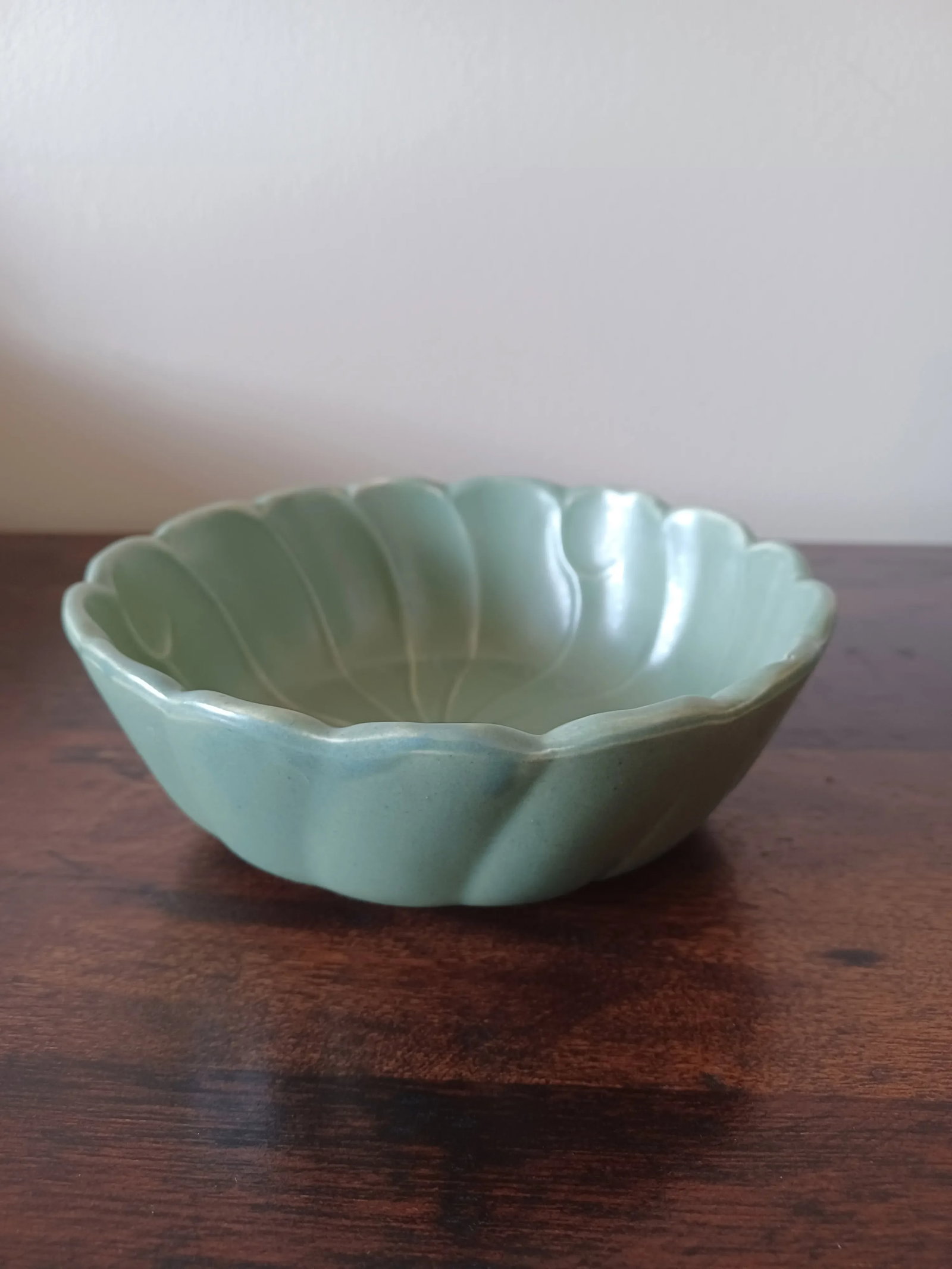 Vintage Regal 315-Usa Scalloped Pottery Bowl - 5