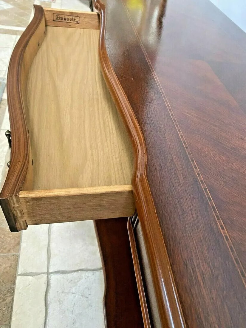 1970s Vintage Bassett Sofa Console Table Drawer Bottom Shelf Chinese Chippendale - 7