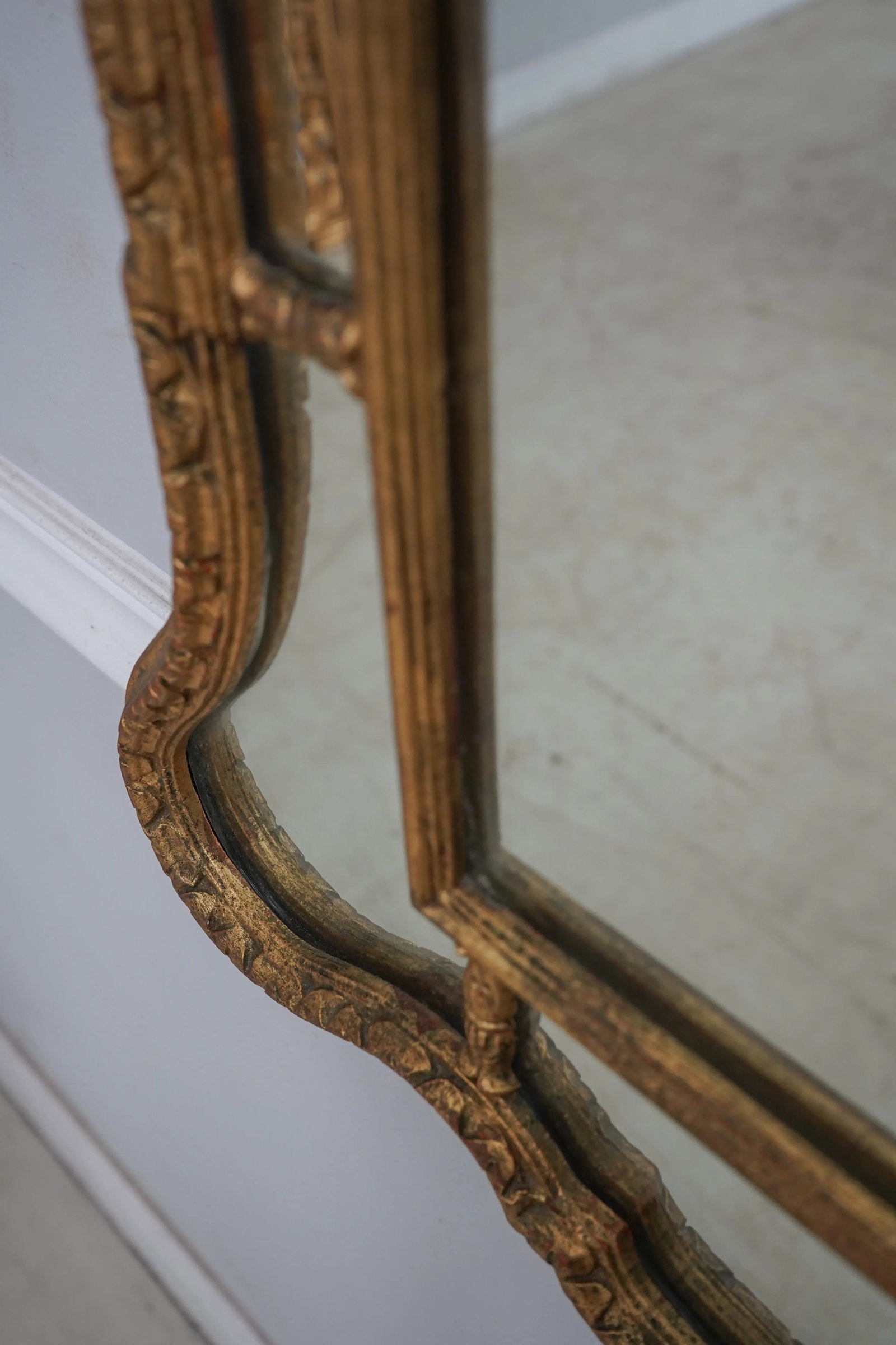 Labarge Vintage Italian Gold Decorator Mirror - 8