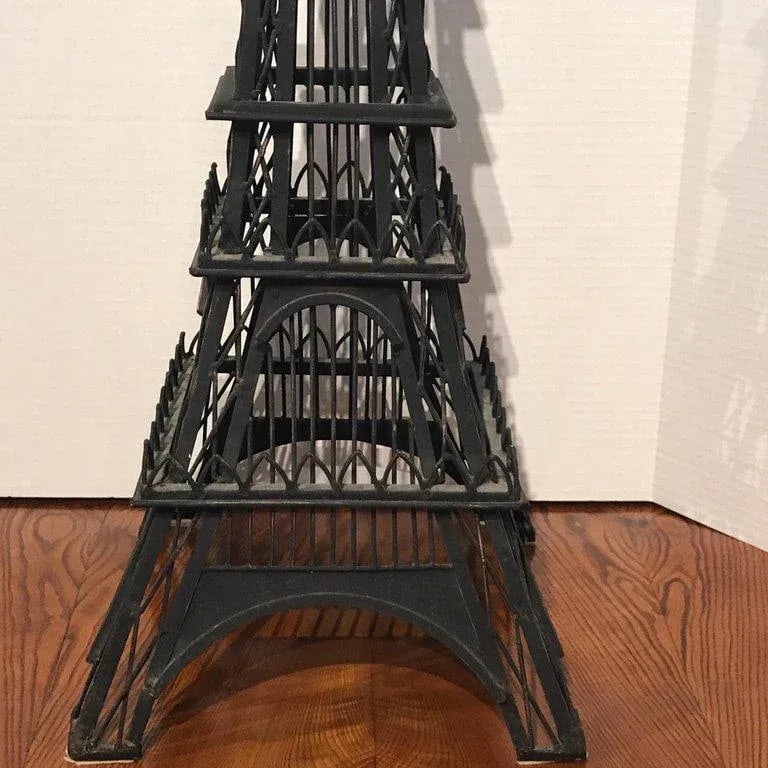 Grand Tour Model of the Eiffel Tower, Now as a Lamp - 2
