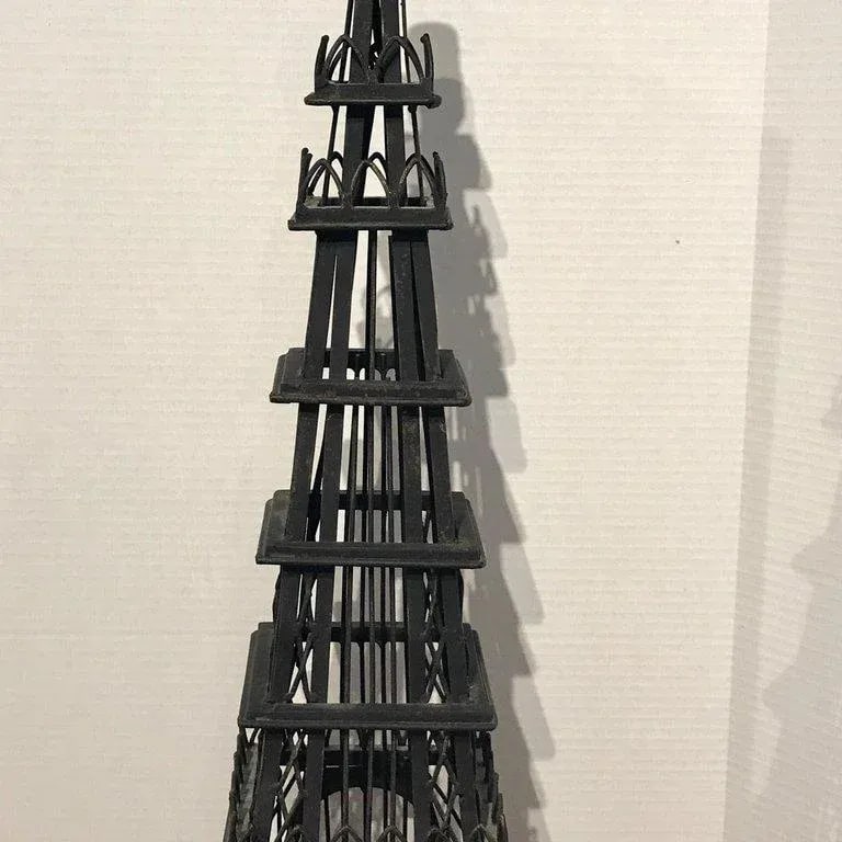 Grand Tour Model of the Eiffel Tower, Now as a Lamp - 4