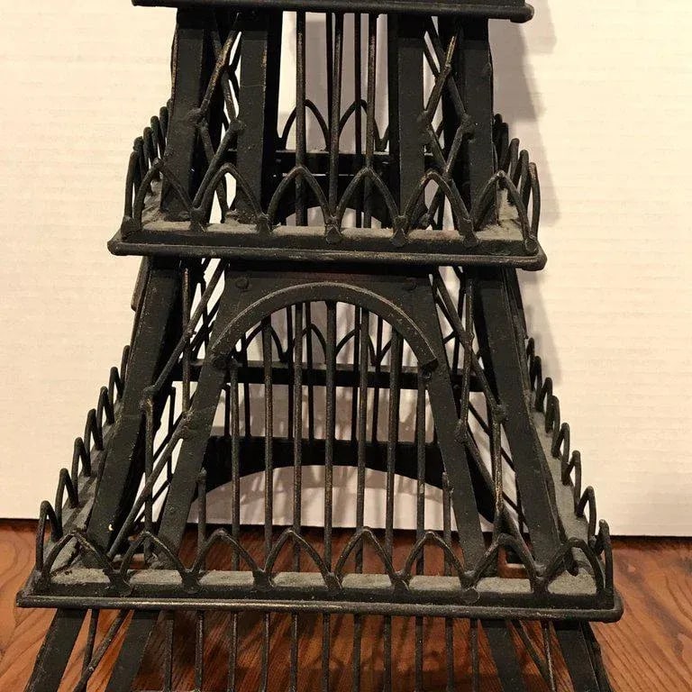 Grand Tour Model of the Eiffel Tower, Now as a Lamp - 6