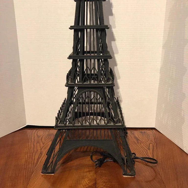 Grand Tour Model of the Eiffel Tower, Now as a Lamp - 8