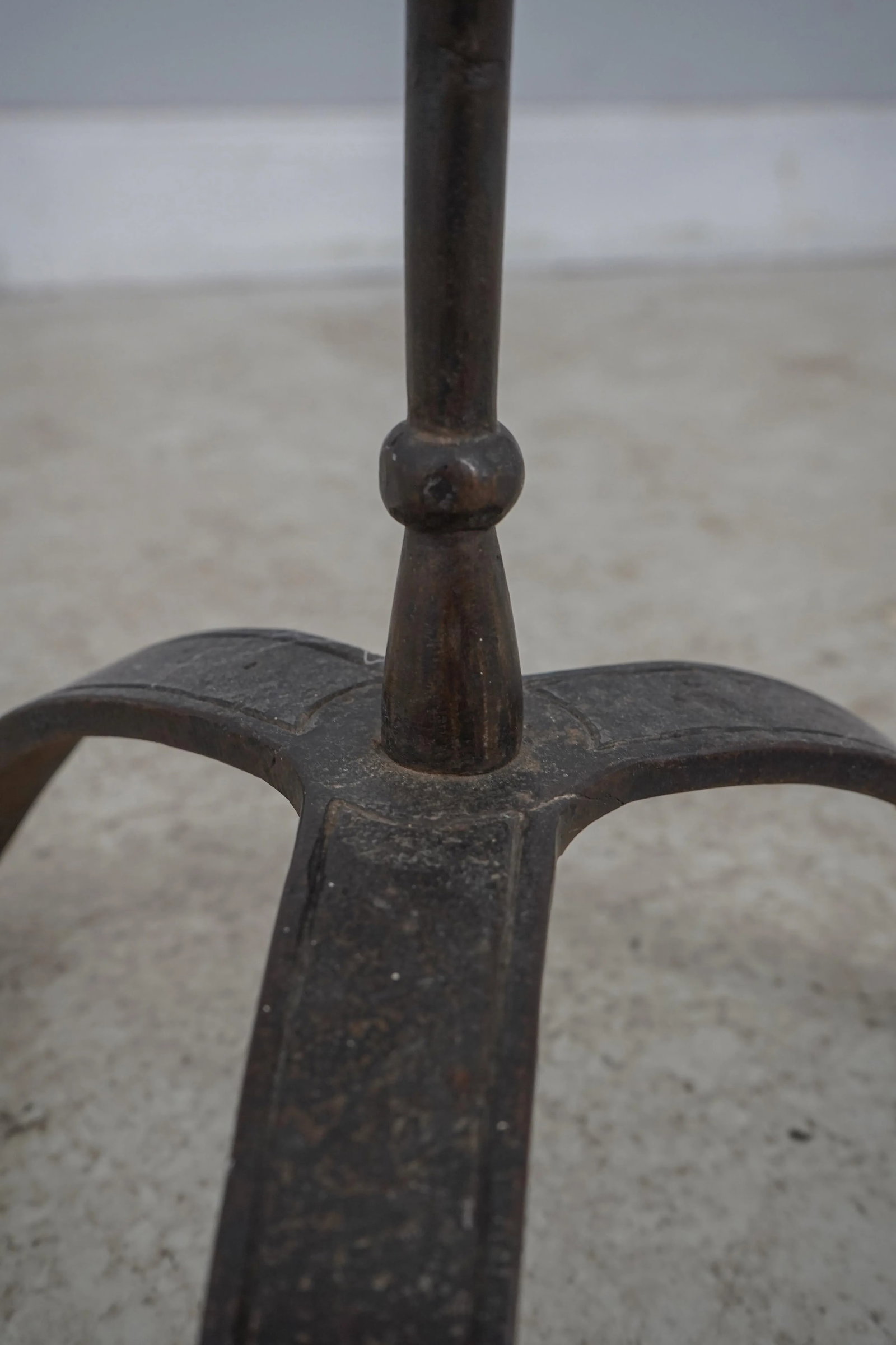 Jg Rempp Early American Hand Wrought Iron Adjustable Candelabra Floor Lamp - 4