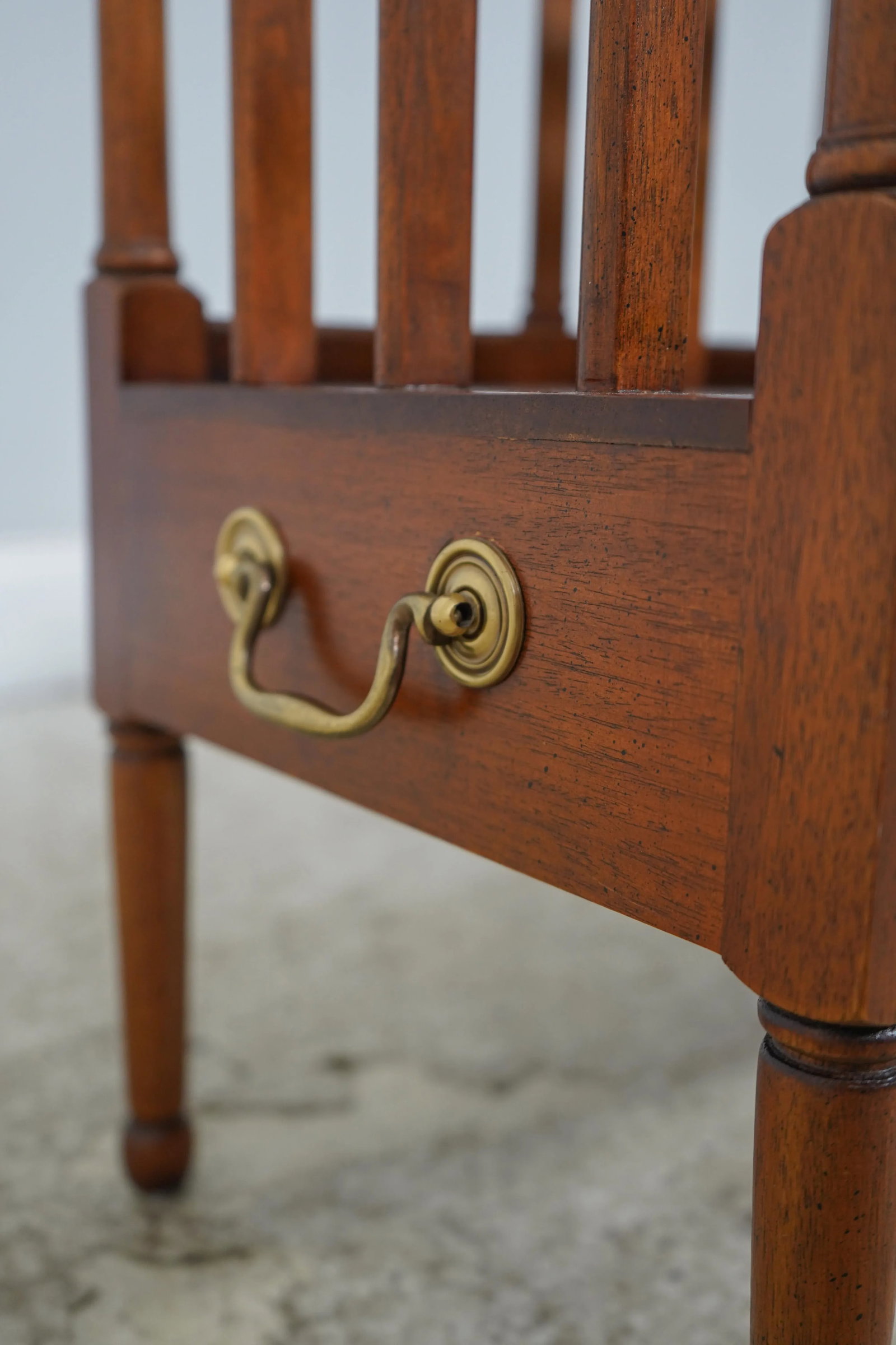 Wellington Hall 2 Drawer Mahogany Canterbury Magazine Rack - 8