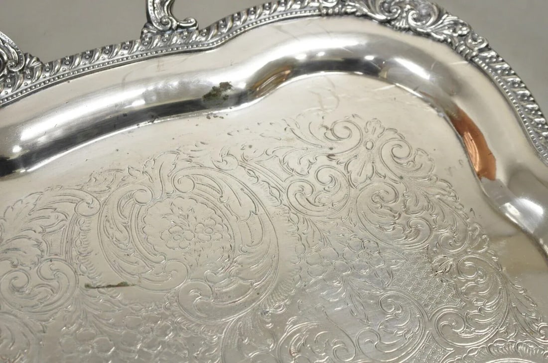 Early 20th Century English Victorian Large Silver Plated Scalloped Serving Platter Tray - 6