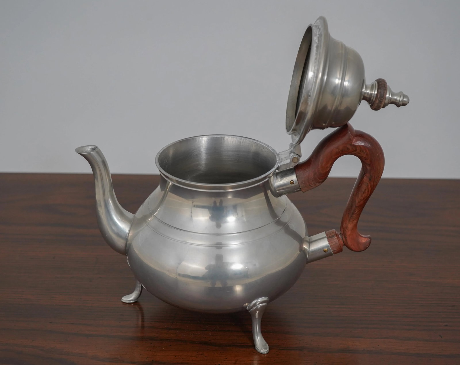Stief Colonial Williamsburg Pewter Tea Pot - 2