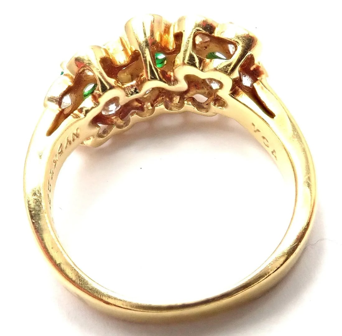 Van Cleef & Arpels 18k Yellow Gold Emerald Diamond Fleurette Ring, size 4.75 - 4