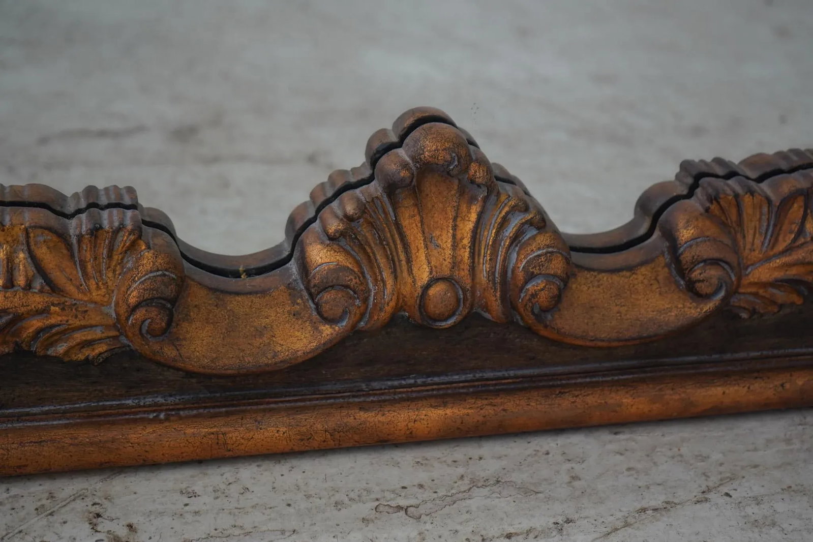 Labarge Ornate Carved Frame Gold Finish Mirror - 7