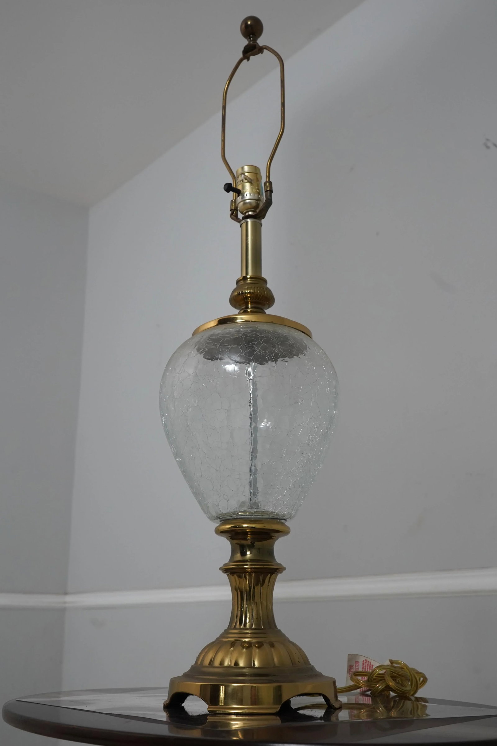Stiffel Attributed Brass & Crackle Glass Table Lamp - 2