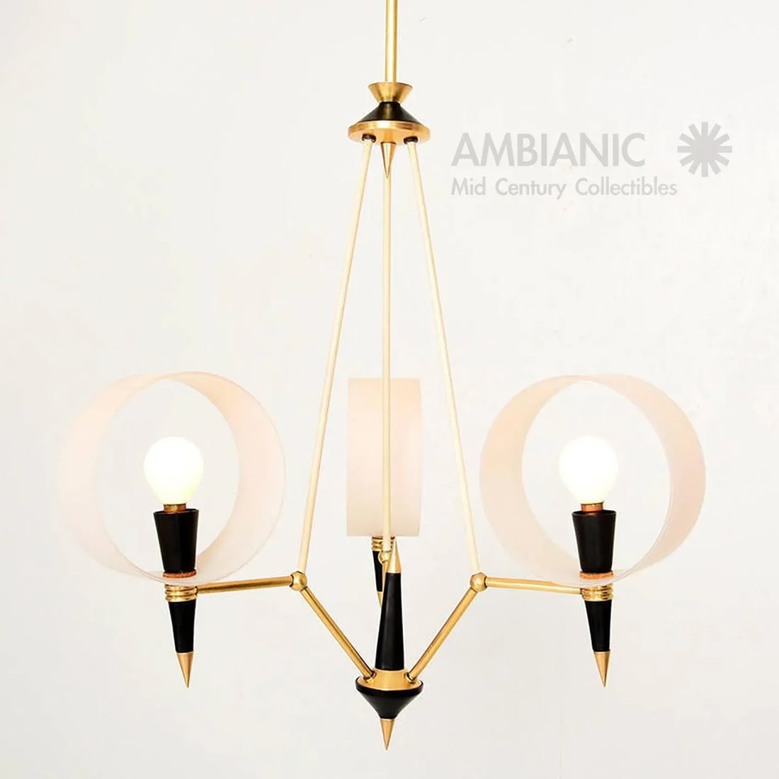 Mid-Century Modern Italian Chandelier With Three Arms - 2