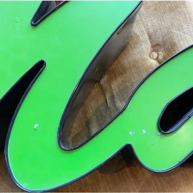 Mid Century "Madame" Sign - 7