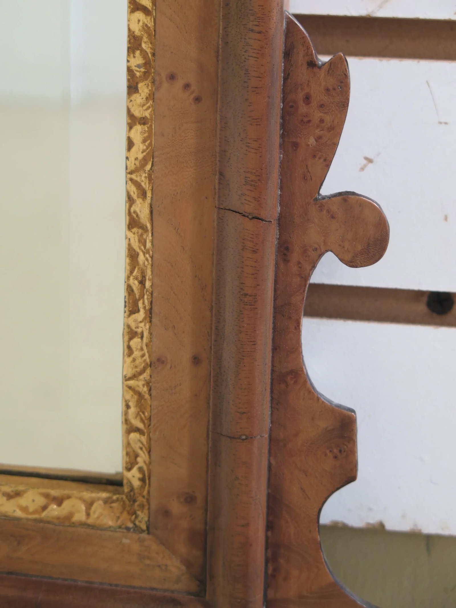 Friedman Brothers Colonial Williamsburg Prince of Wales Mirror - 5