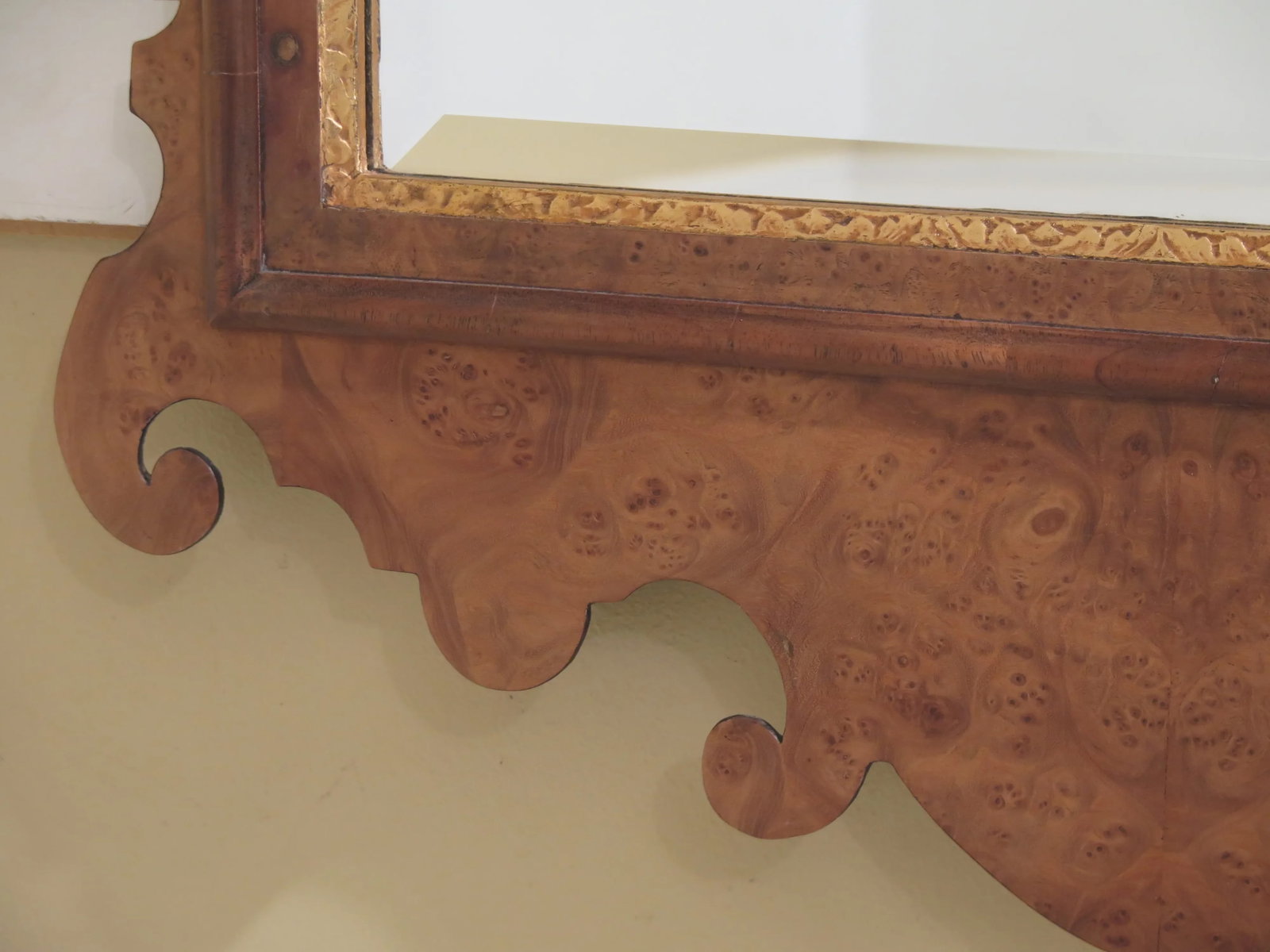 Friedman Brothers Colonial Williamsburg Prince of Wales Mirror - 8