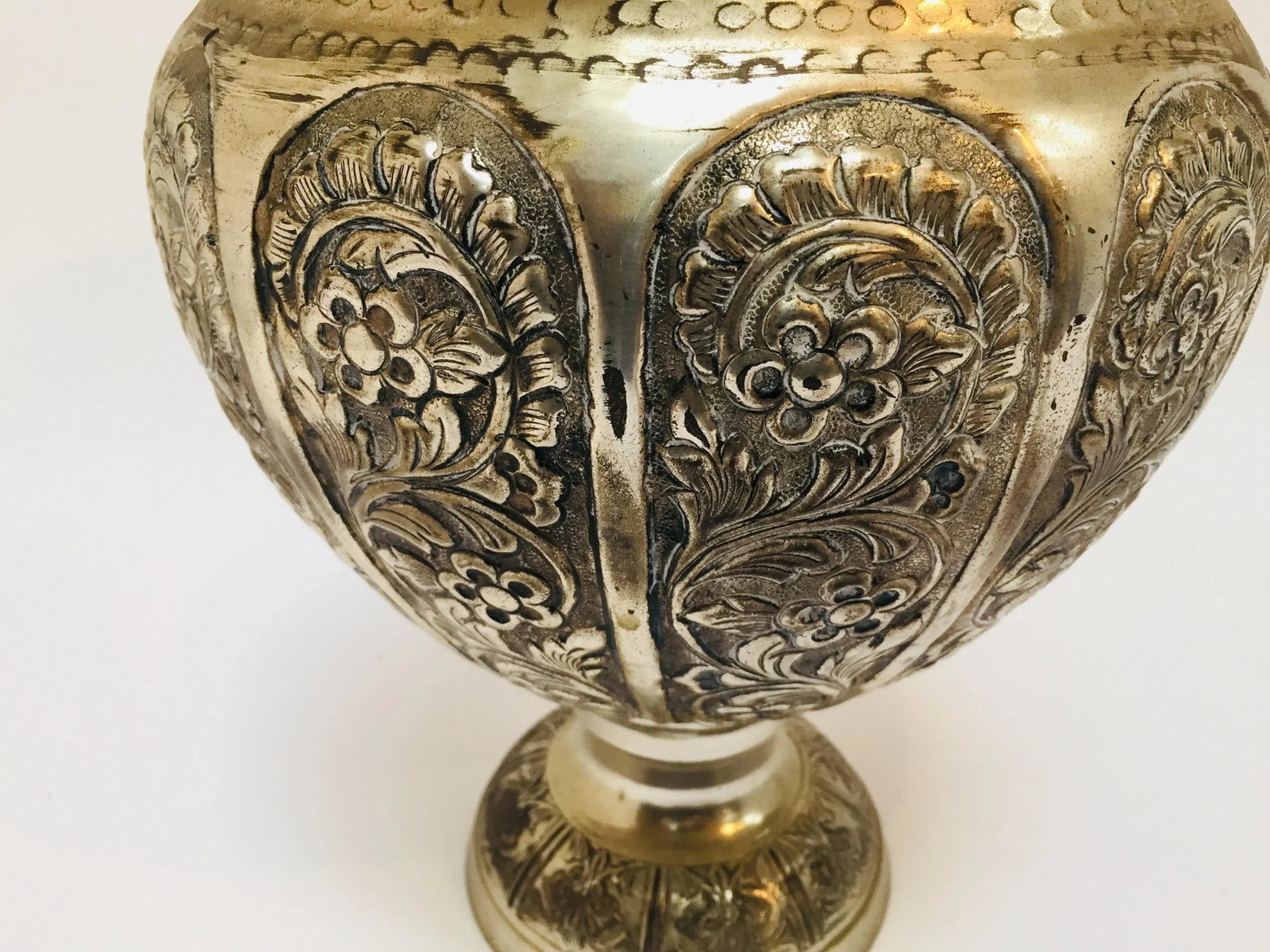 Anglo-Raj Style Silvered Footed Vase - 8