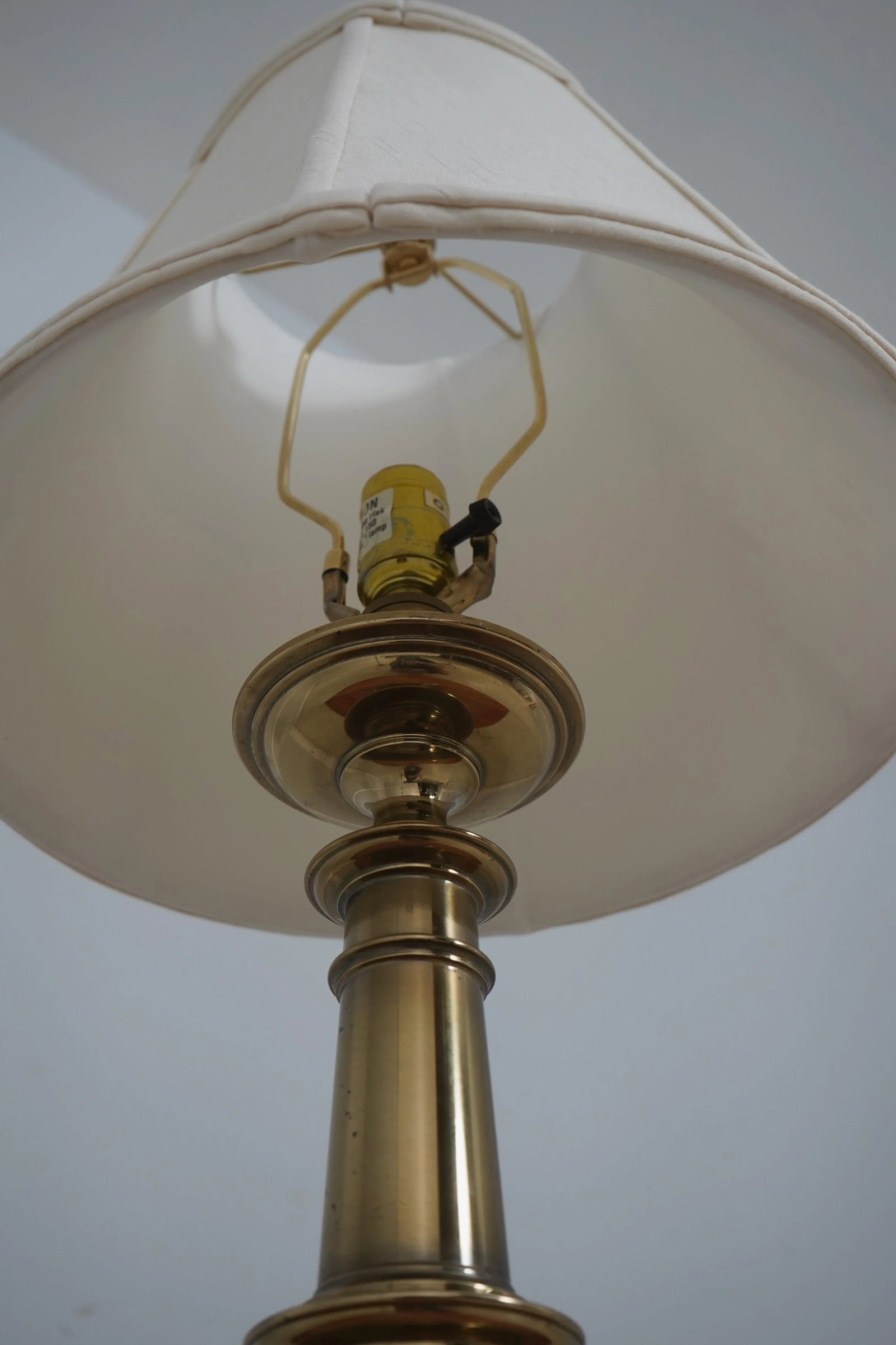Stiffell Traditional Brass Table Lamp W. Shade - 9