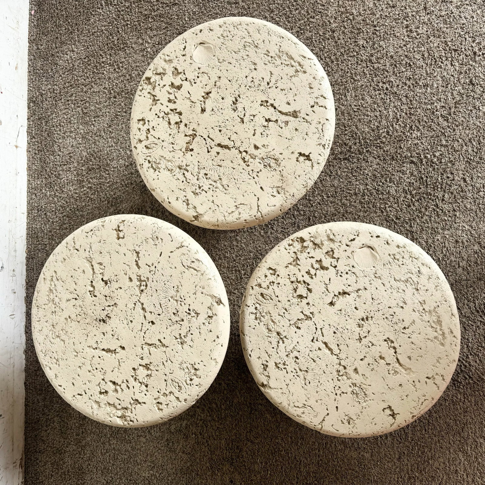Postmodern Cream Faux Coral Circular Mushroom Nesting Tables - Set of 3 - 5