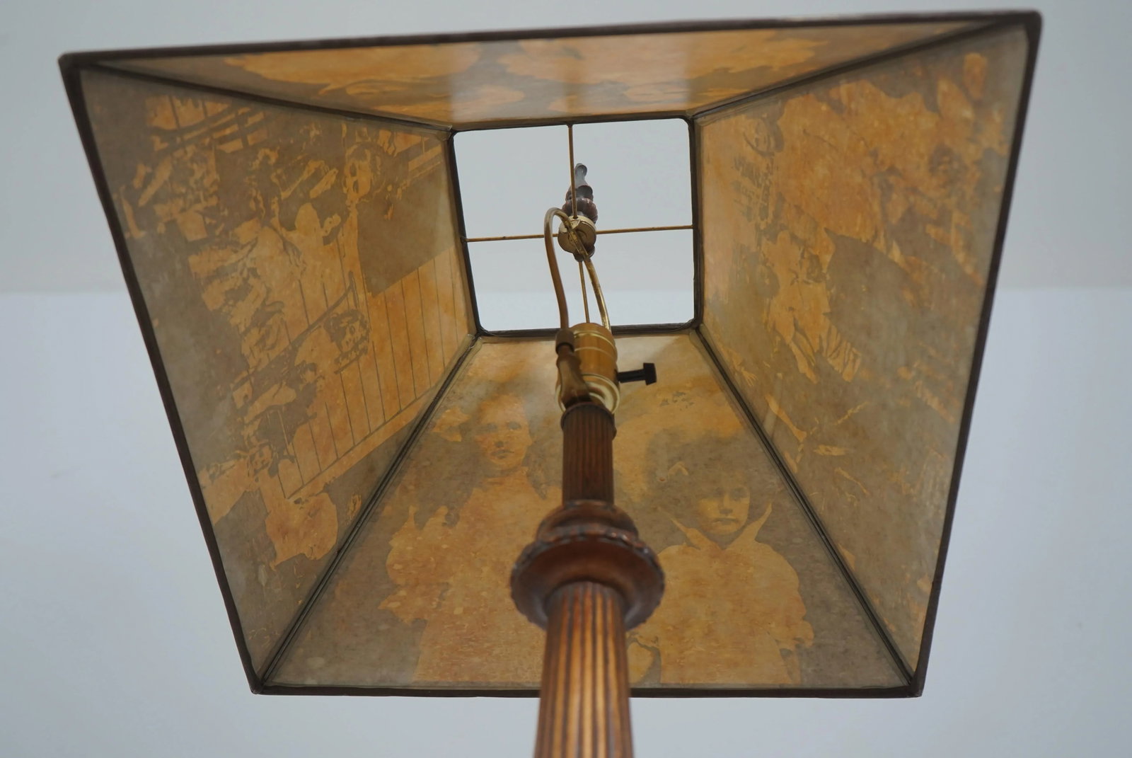Ellis Island Mica Shade Table Lamp - 7