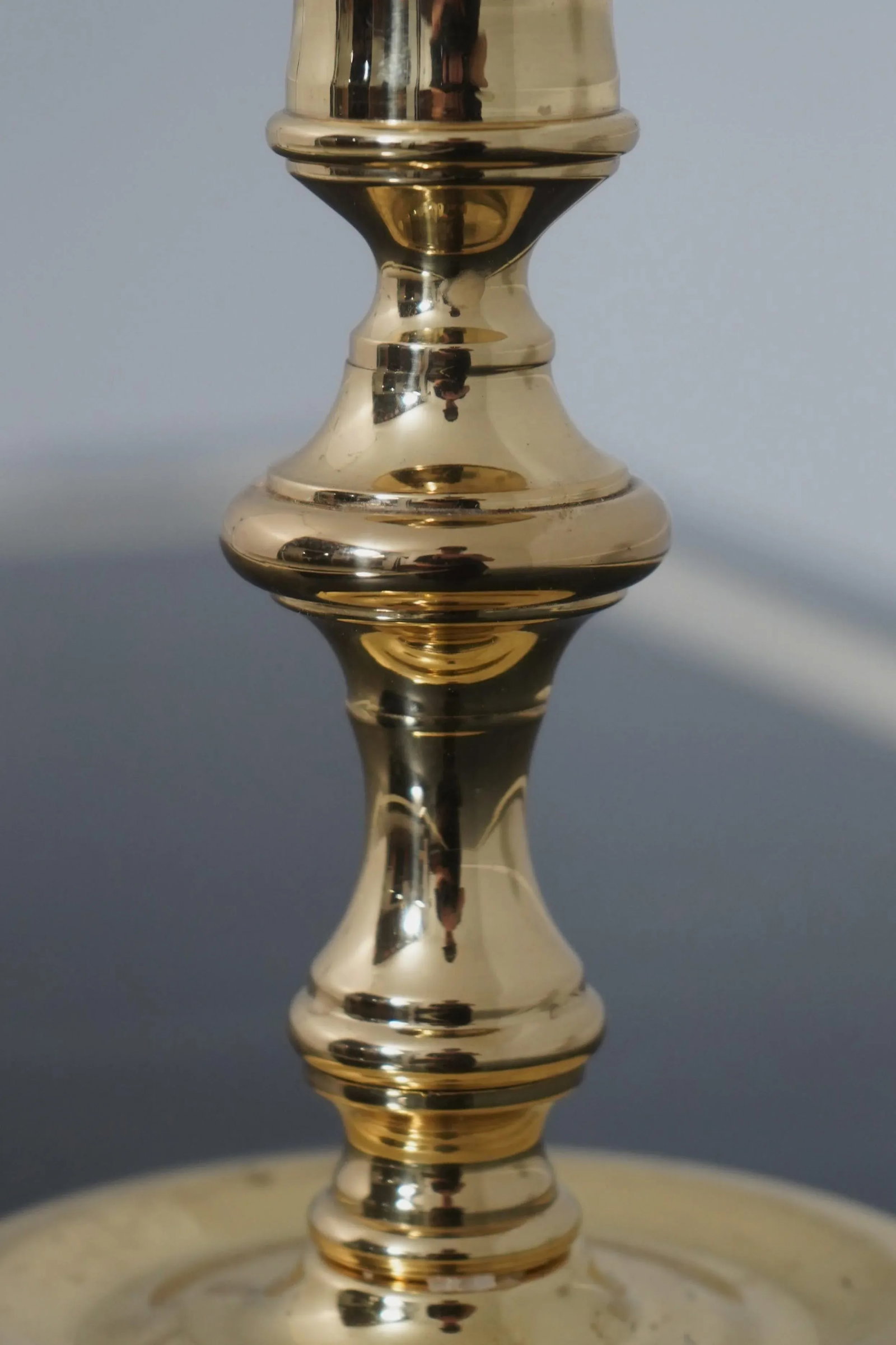 Pair Baldwin Colonial Williamsburg Style Brass Candlesticks - 3