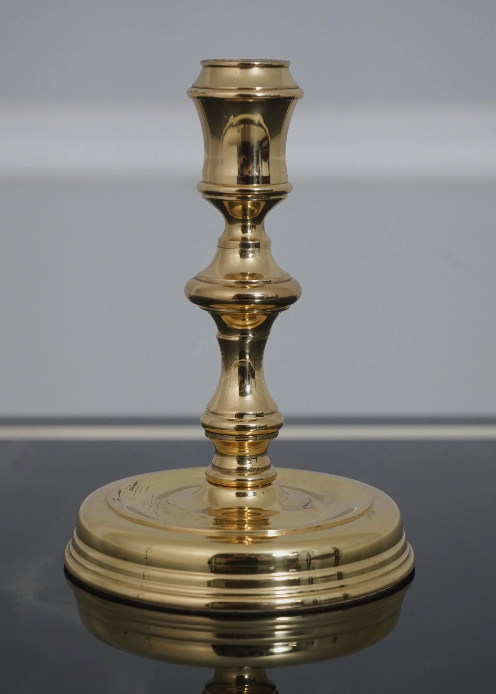 Pair Baldwin Colonial Williamsburg Style Brass Candlesticks - 4