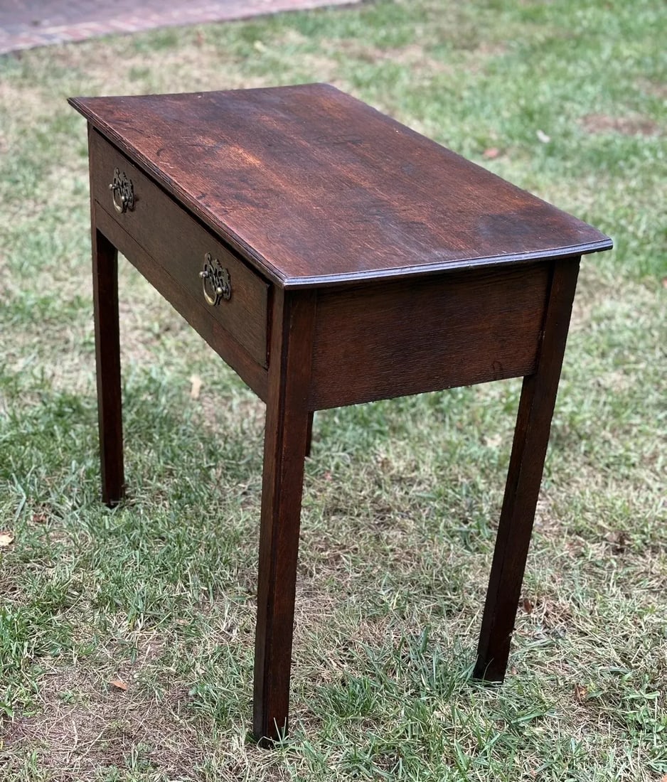 18th Century George III Lowboy Table - 5