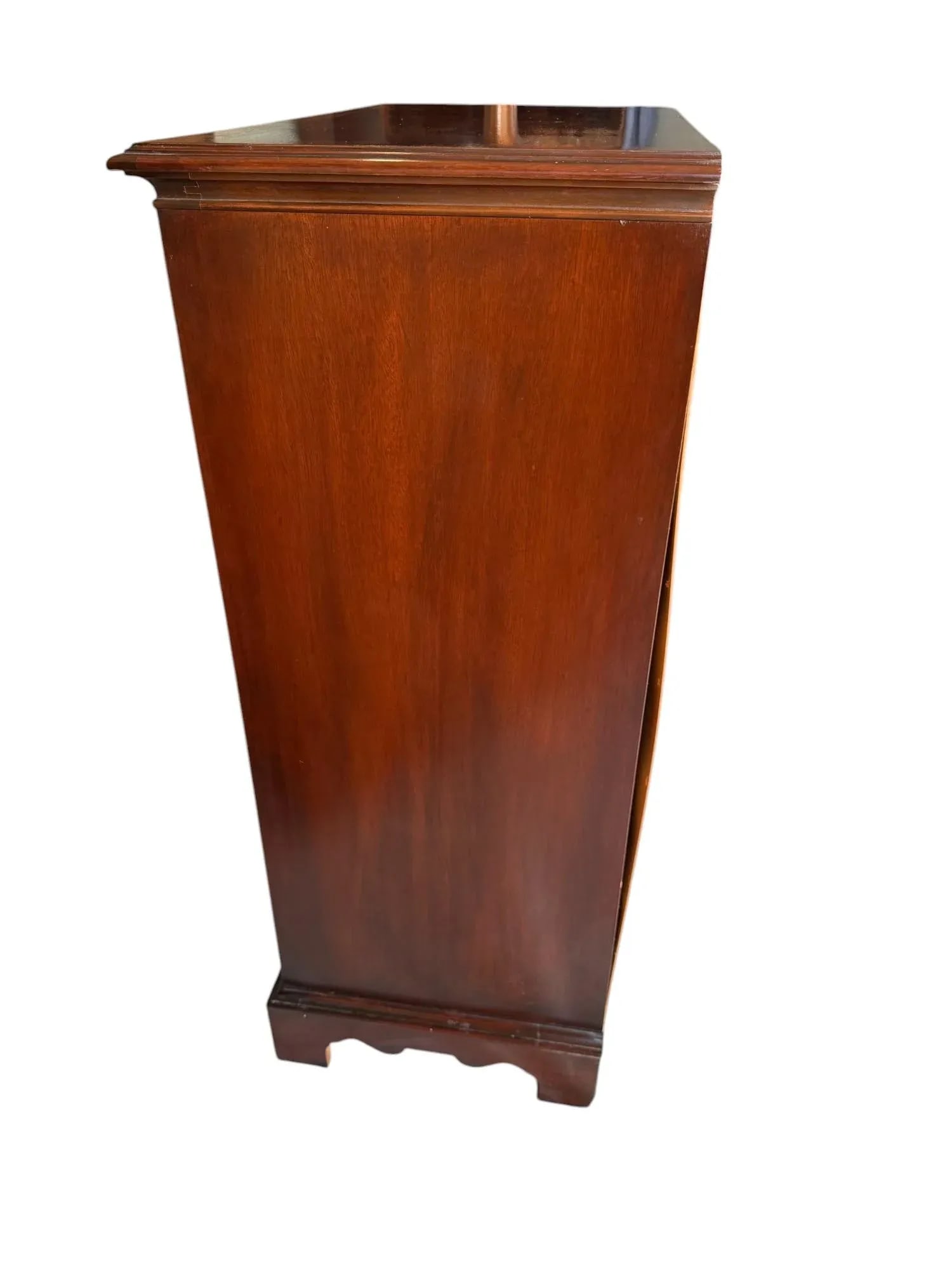 Dixie Chippendale Banded Mahogany Chest of Six Drawers - 2