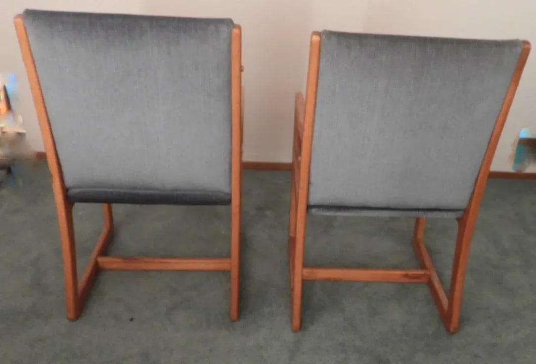 Vintage 1970s Pair of Oak Danish Mid Century Modern Style Dining Side Chairs - 6