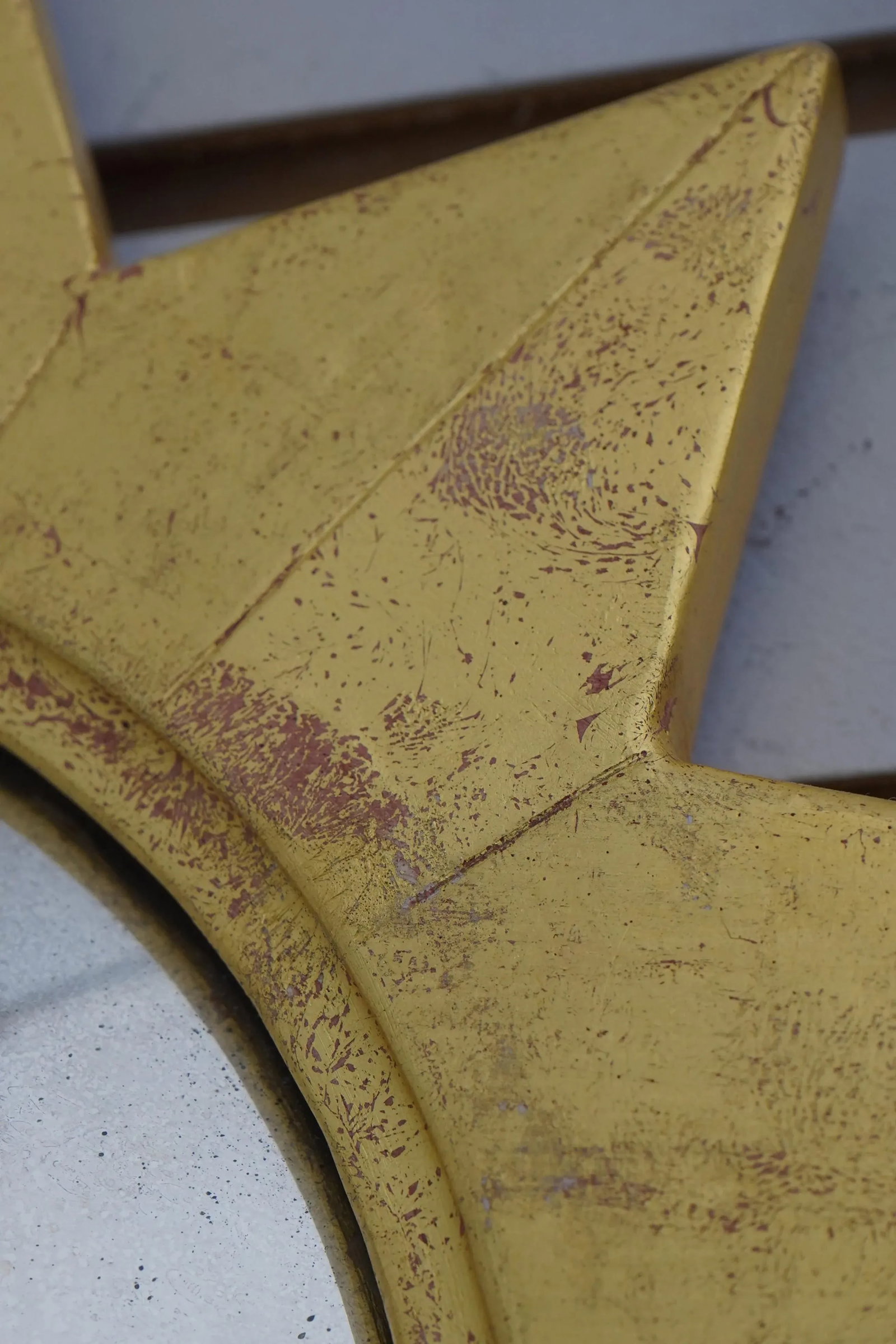 Modern Design Gold Leaf Finish Star Convex Mirror - 2