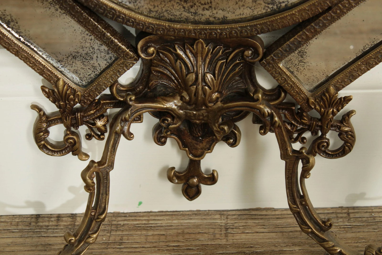 Brass Renaissance Style Girandole Mirror - 7