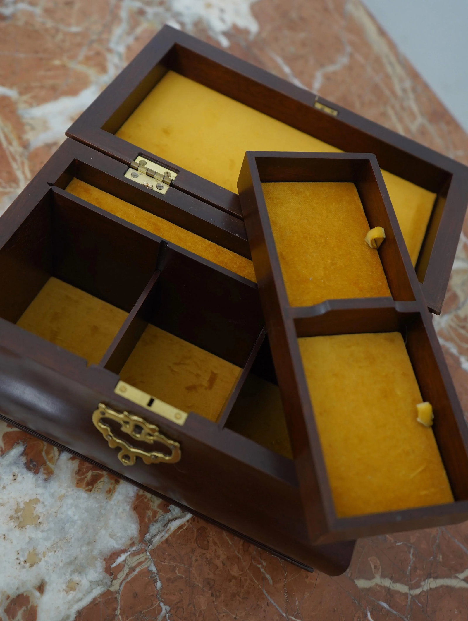 Virginia Metalcrafters Colonial Williamsburg Jewelry Box - 4