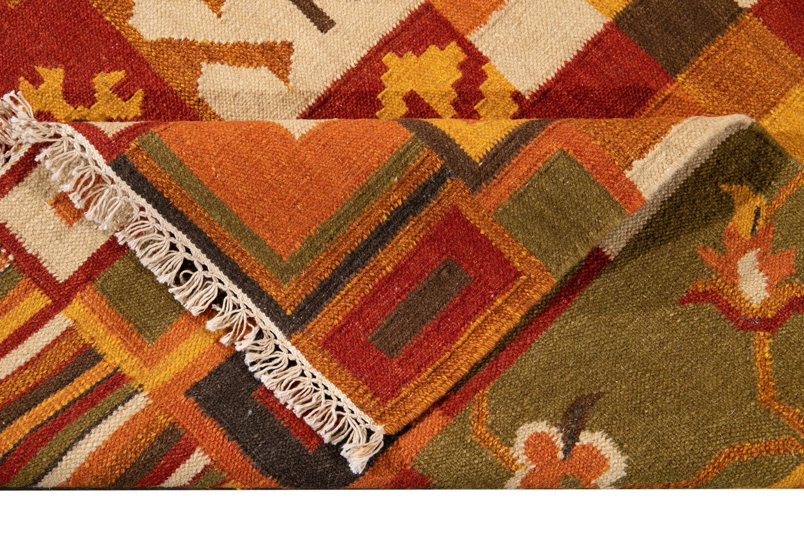21st Century Contemporary Kilim Rug 4 '6'' X 6' 6''. - 3