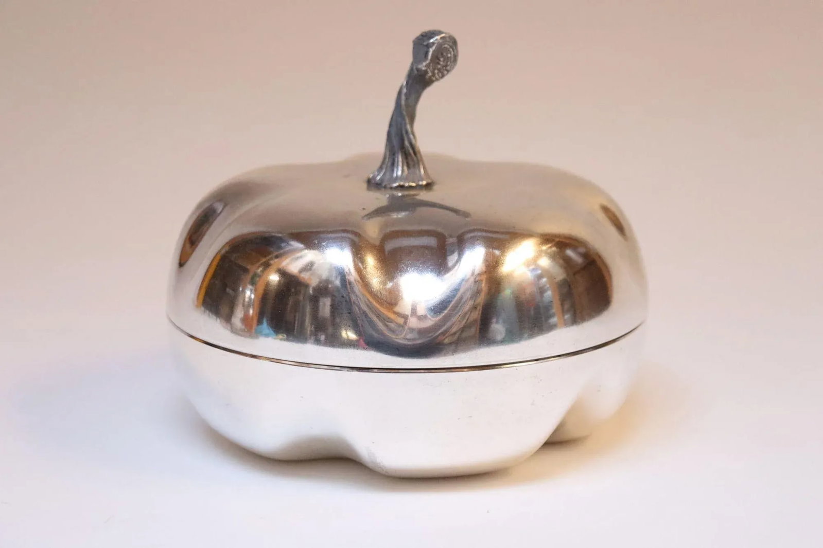 Vintage Italian Modernist Silver-Plated "Squash" Lidded Serving / Candy Dish - 4