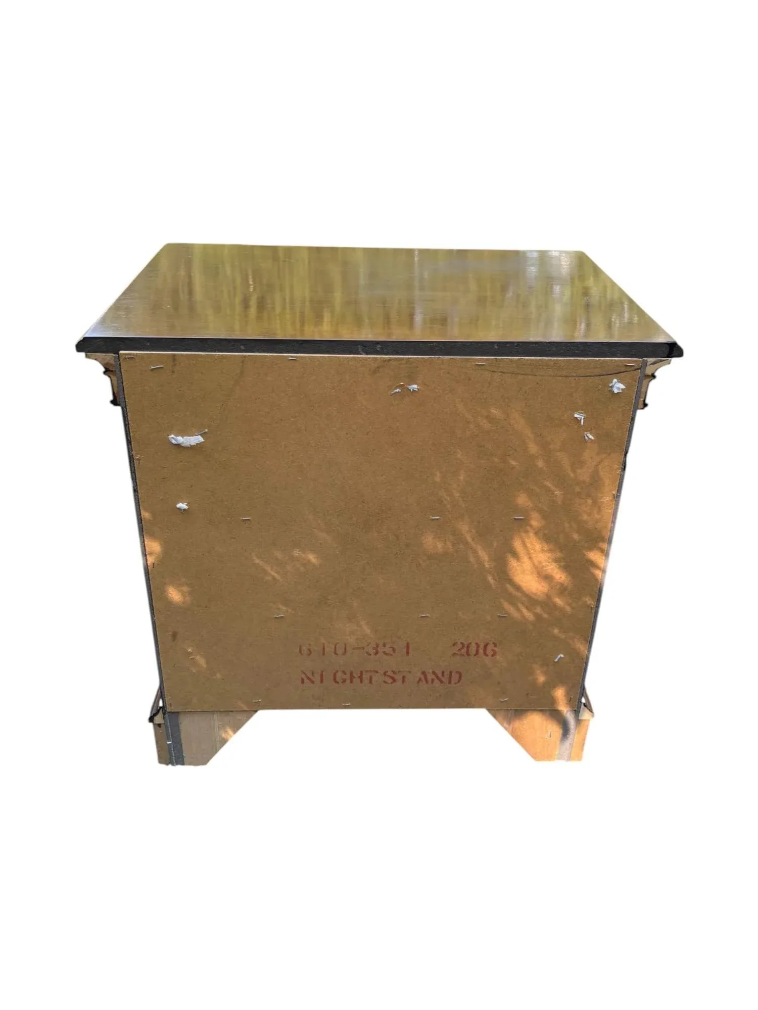 Georgian Style Mahogany Banded Wood Three-Drawer Nightstand - 7